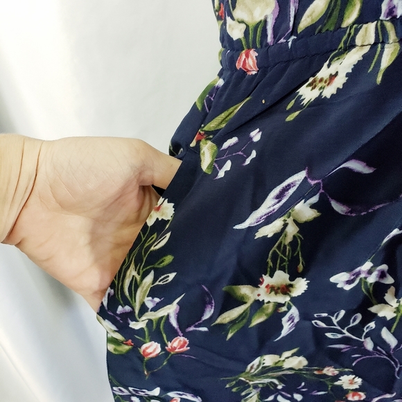 Nicole Miller Sheath Dress Navy Floral Drawstring - Picture 4 of 12